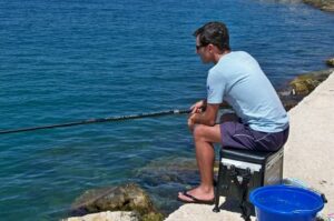 PESCA PORTO LIVORNO